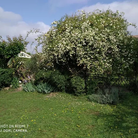 Les D Hotes De Jade Bed & Breakfast