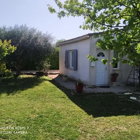 Bed & Breakfast Les D Hotes De Jade Pujaut